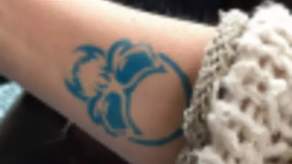 Airbrush tattoo blauw