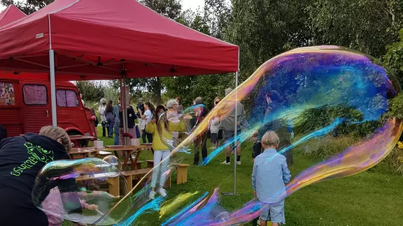 zeepbellen op een event